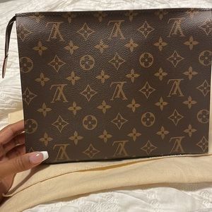 Louis Vuitton Toiletry Pouch 26